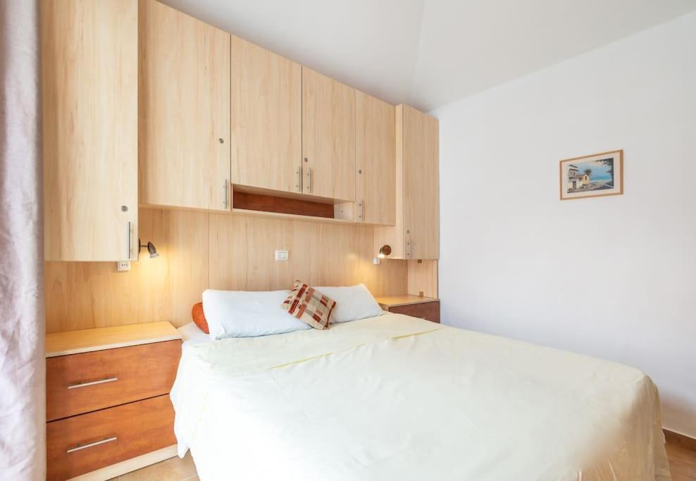 Los Diamantes Los Cristianos  Exterior photo